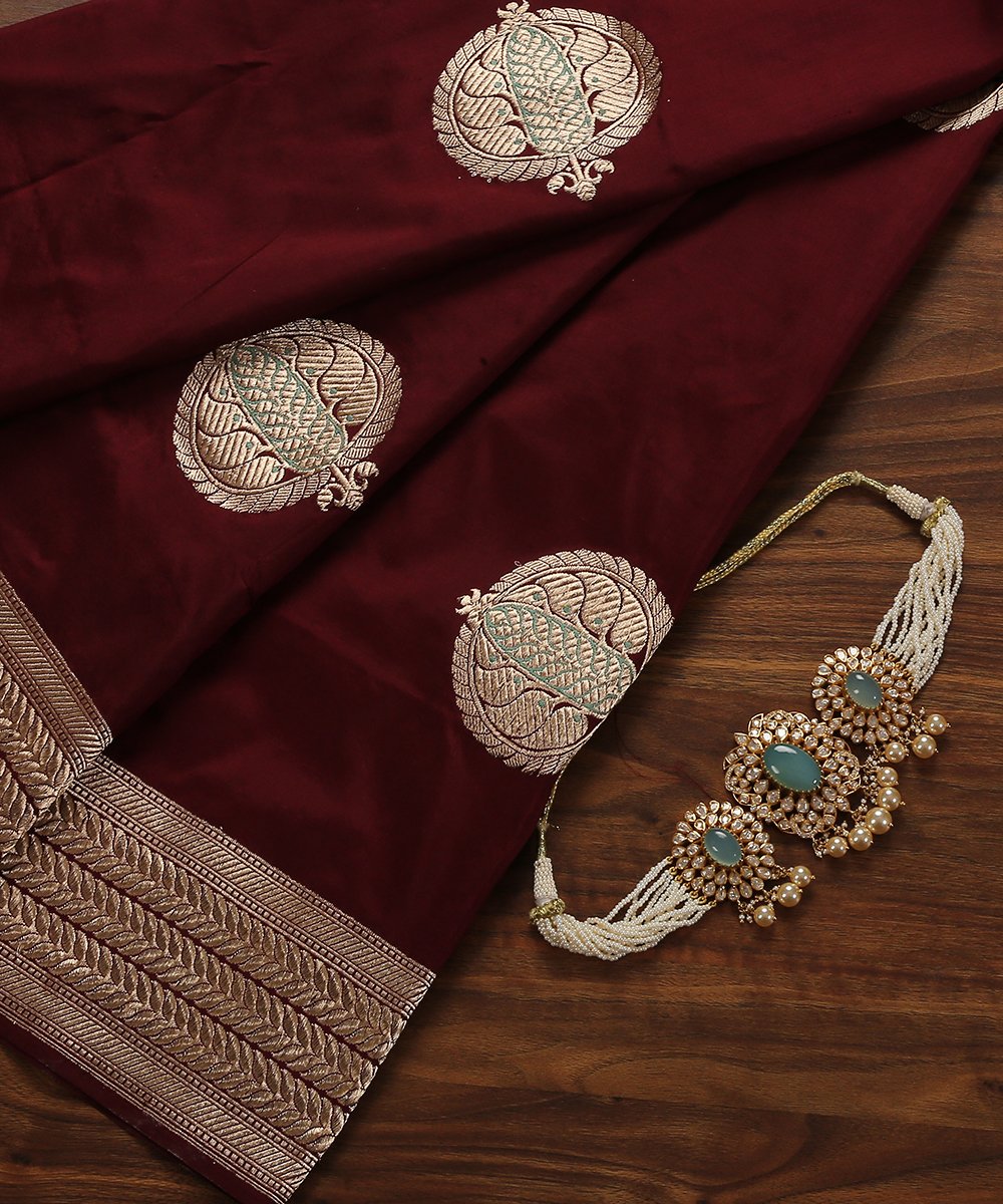 Handloom_Wine_Pure_Katan_Silk_Anaar_Boota_Banarasi_Dupatta_WeaverStory_01