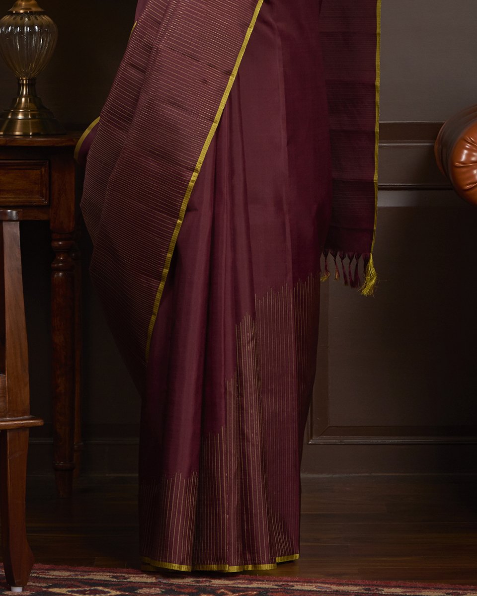 Handloom_Wine_Rising_Temple_Kanjivaram_Silk_Saree_WeaverStory_04