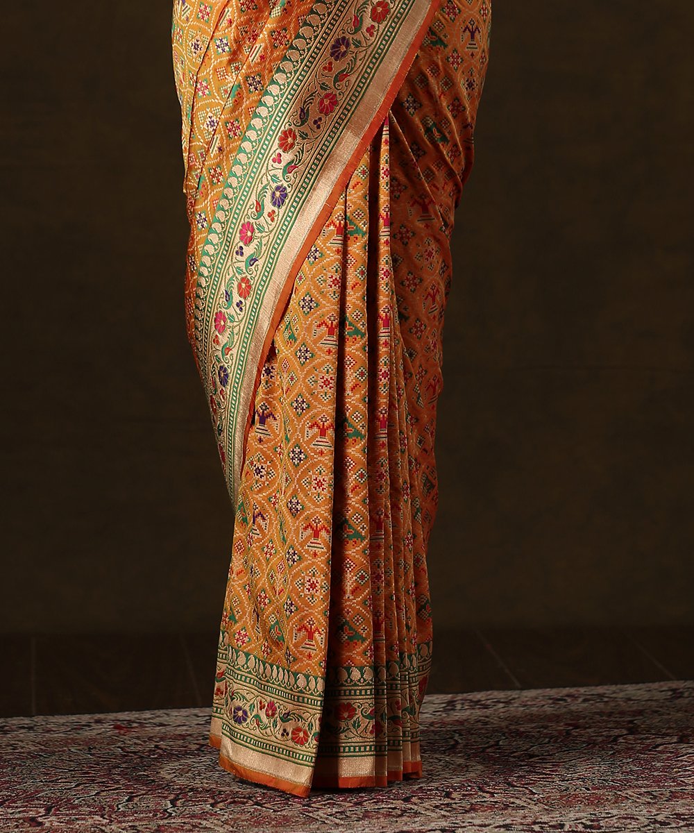 Handloom_Yellow_Katan_Silk_Banarasi_Patola_Saree_with_Meenakari_Design_WeaverStory_04