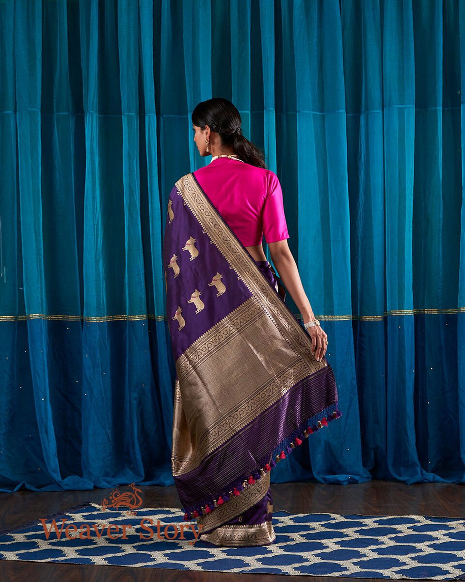 Handloom_Purple_Saree_with_Nandi_Motifs_woven_in_Gold_Zari_WeaverStory_03