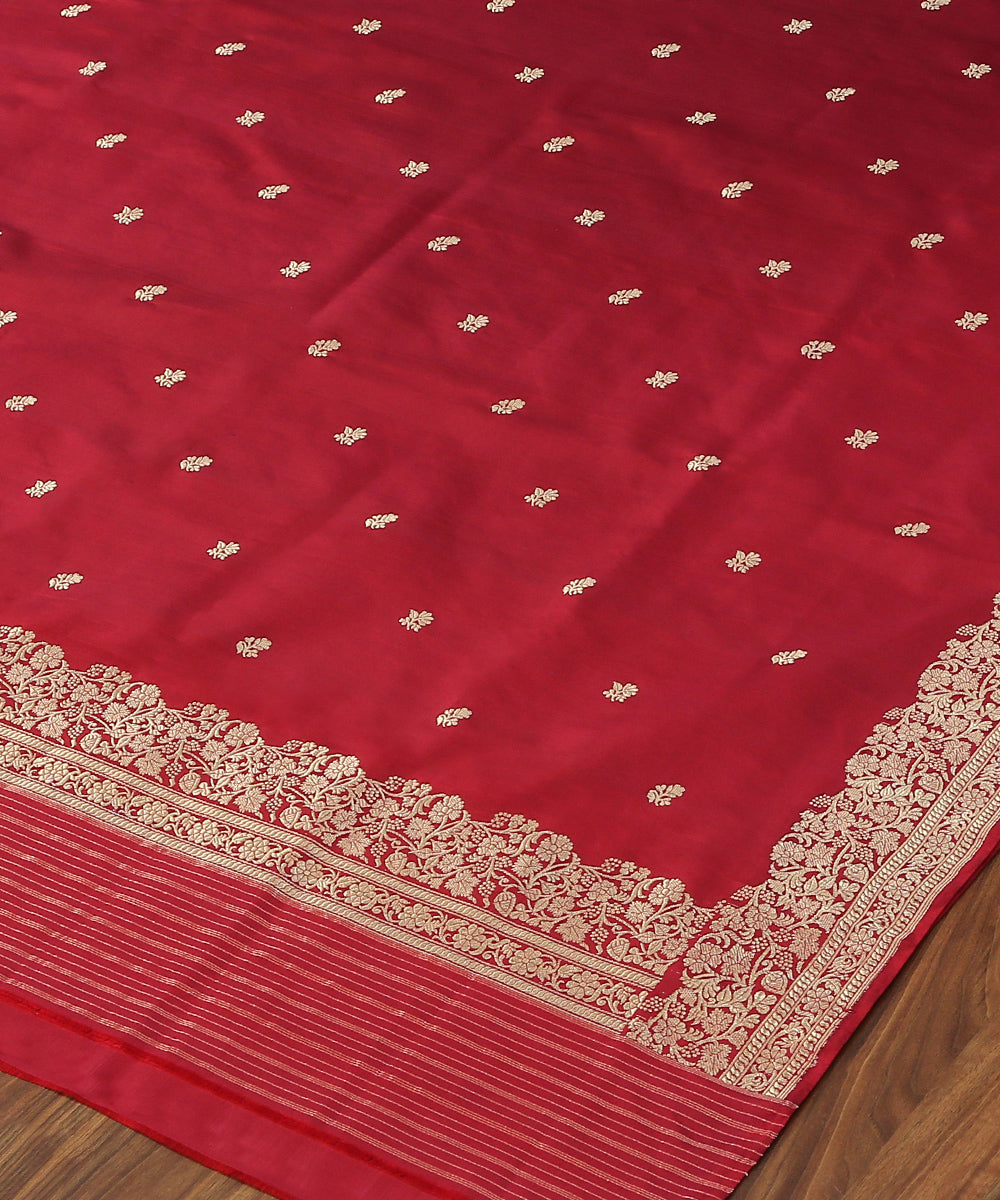 Maroon_Handloom_Pure_Katan_Silk_Banarasi_Dupatta_with_Gold_Zari_Booti_WeaverStory_03