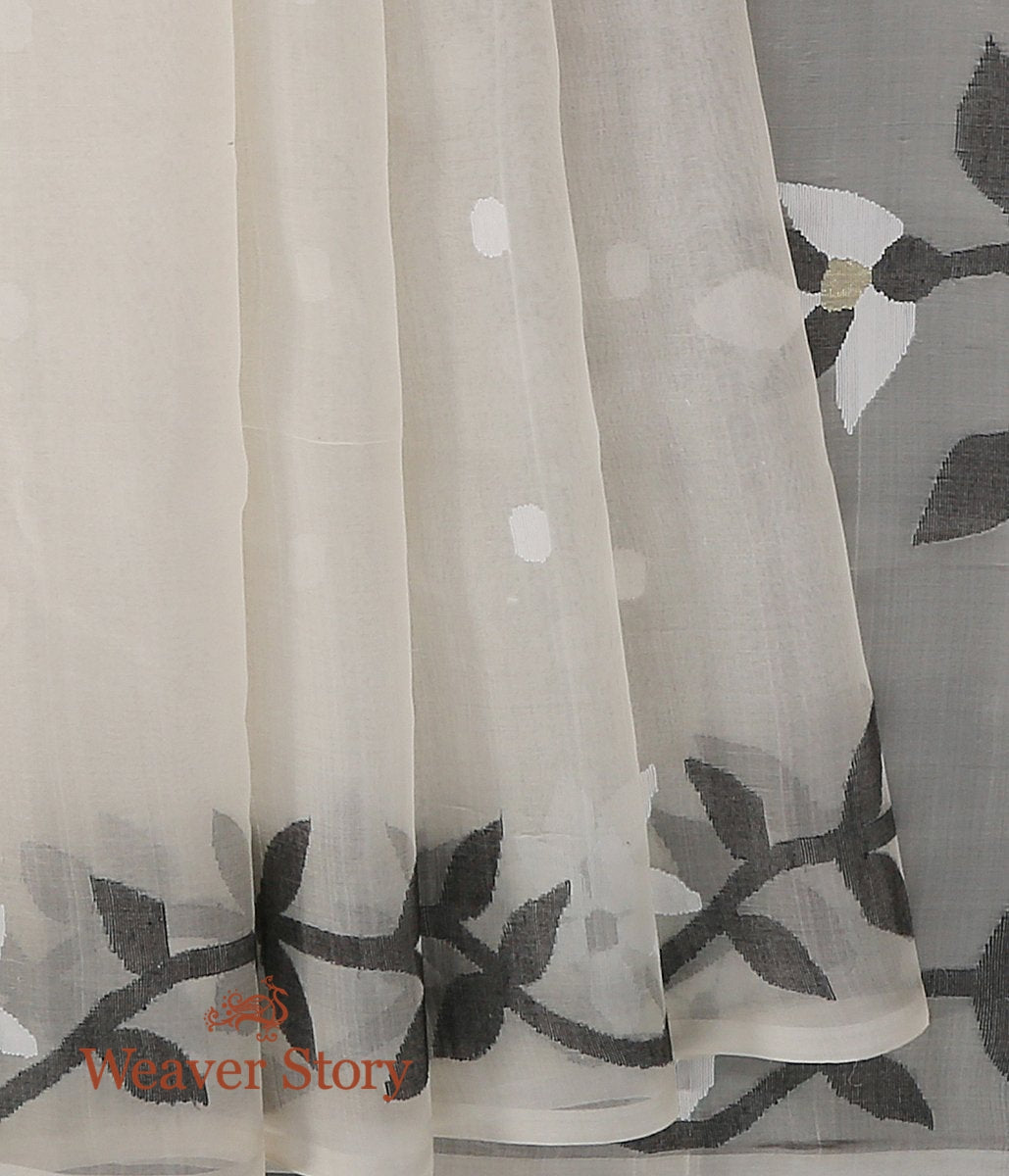 Handwoven_White_Dhakai_Jamdani_Saree_with_Black_and_White_Booti_and_Palla_WeaverStory_04