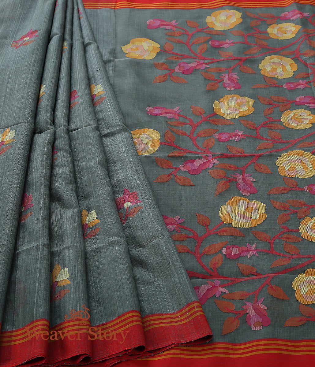 Handwoven_Cement_Grey_Matka_Silk_Saree_with_Muslin_Jamdani_Pallu_and_Red_Border_WeaverStory_02