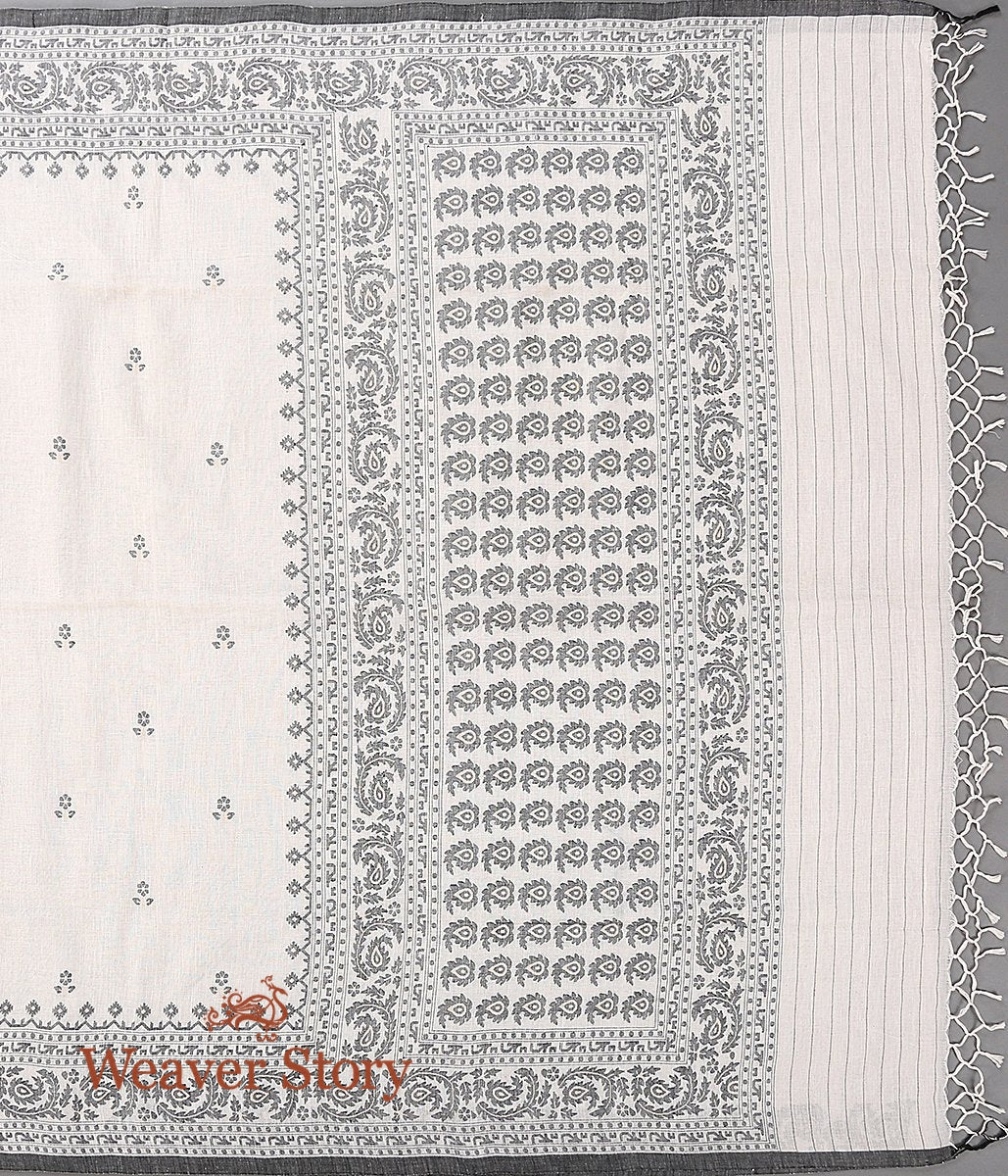 Hand_Spun_and_Hand_Woven_Pure_Cotton_Jamdani_Saree_in_White_with_Black_Thread_WeaverStory_04