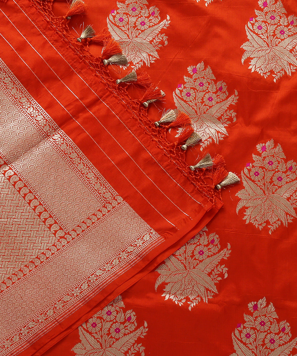 Orange_Handloom_Banarasi_Katan_Silk_Dupatta_with_Floral_Bunches_WeaverStory_04