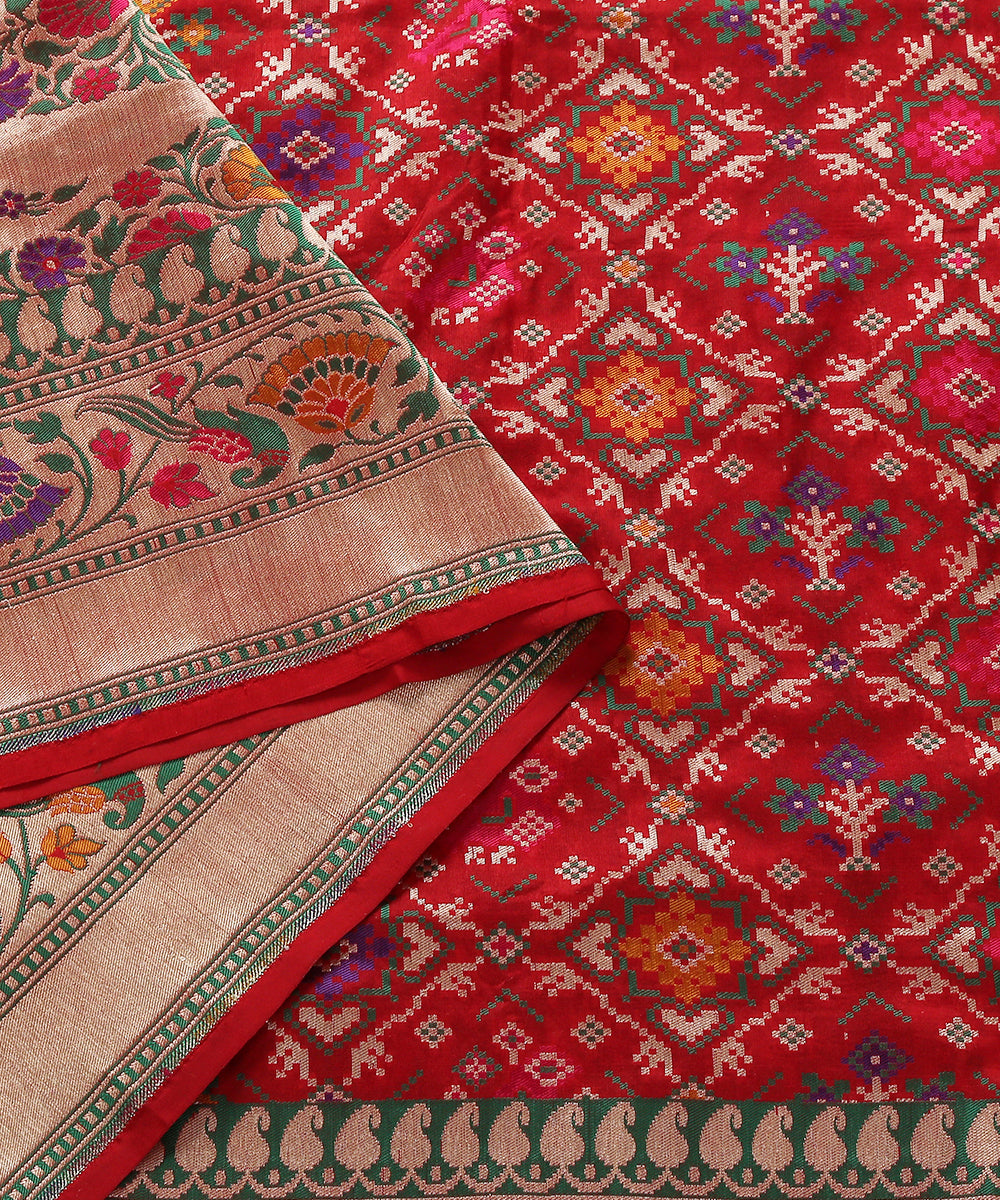 Handloom_Red_Meenakari_Banarasi_Patola_Dupatta_with_Parrots_on_the_Border_WeaverStory_04