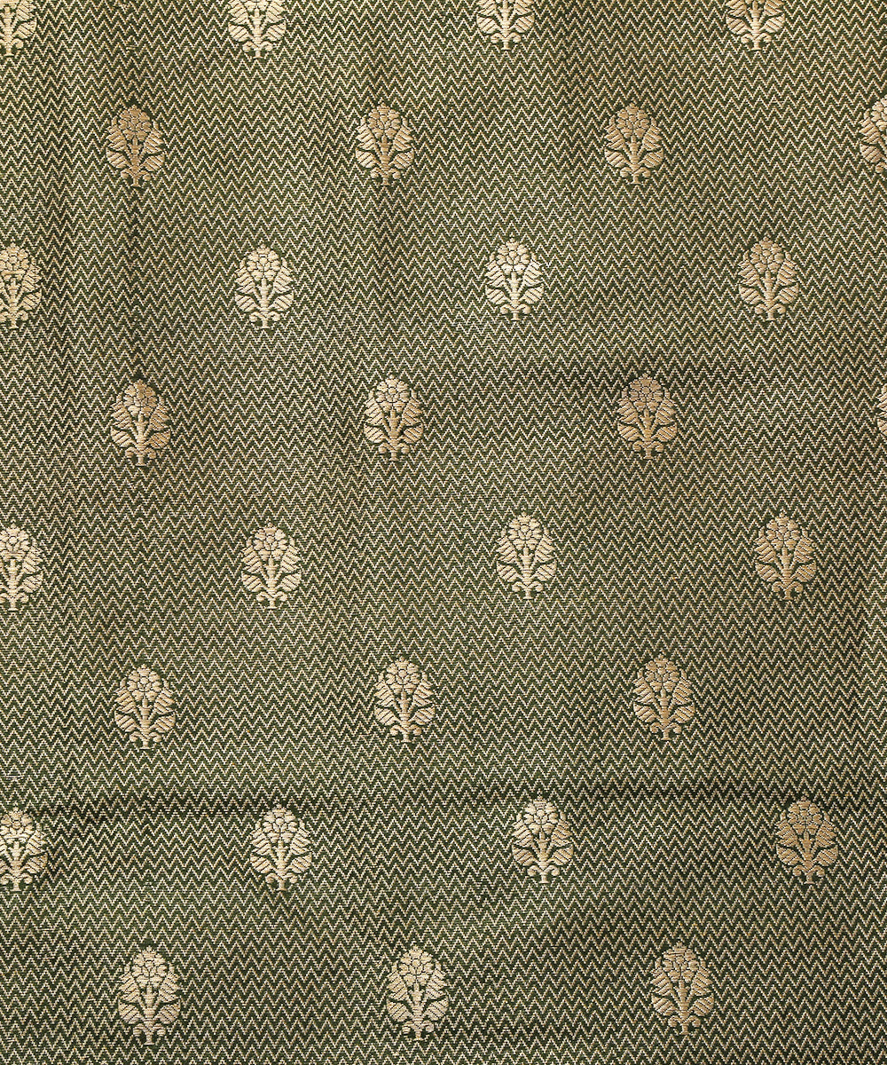 Handloom_Bottle_Green_Banarasi_Katan_Silk_Lehenga_with_Meenakari_WeaverStory_06