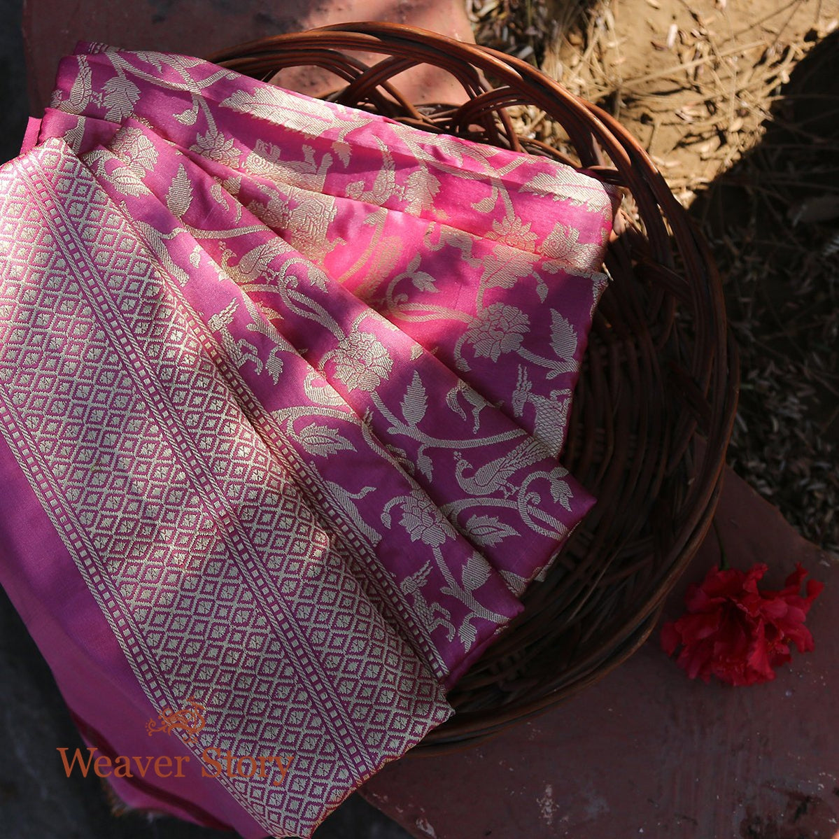 Handloom_Rose_Pink_Shikargah_Dupatta_WeaverStory_01