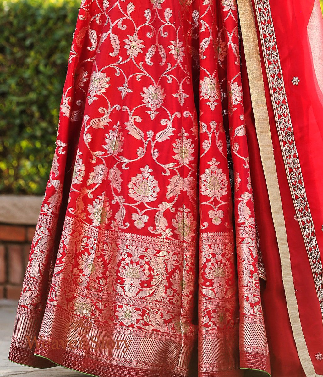 Handwoven_Red_Banarasi_Lehenga_with_Meenakari_WeaverStory_04