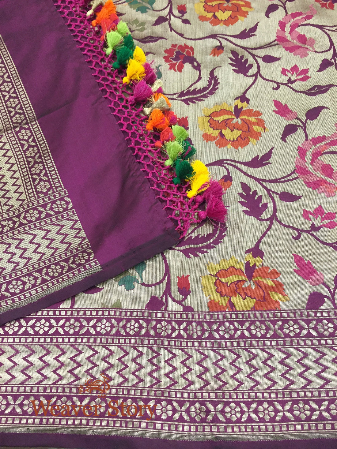 Wine_Handloom_Cutwork_Banarasi_Jangla_Dupatta_with_Antique_Zari_Base_and_Meenakari_WeaverStory_02