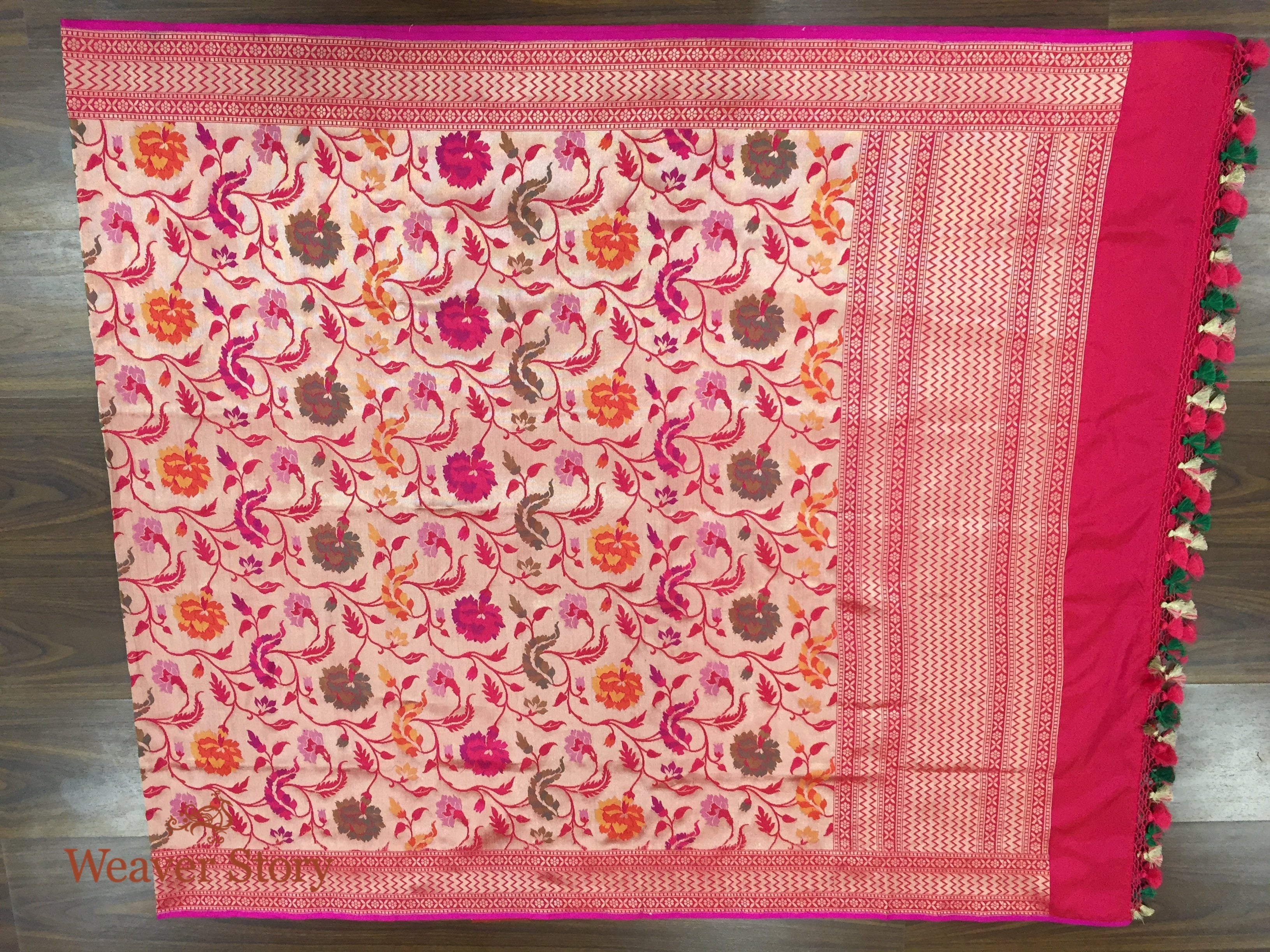 Handloom_Pink_Katan_Silk_Banarasi_Jangla_Dupatta_with_Antique_Zari_Base_WeaverStory_04