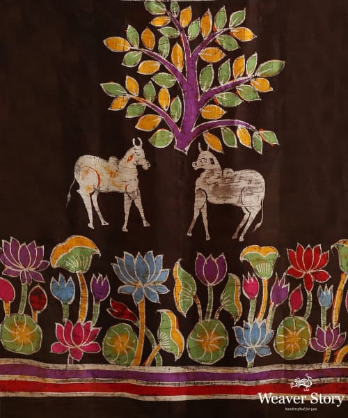 Handloom_Orange_And_Brown_Pure_Mulberry_Silk_Hand_Batik_Saree_With_Multicolour_Flowers_WeaverStory_05