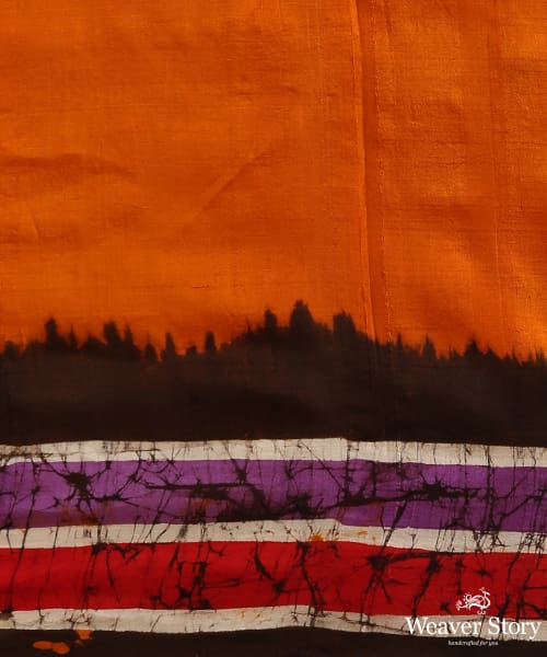 Handloom_Orange_And_Brown_Pure_Mulberry_Silk_Hand_Batik_Saree_With_Multicolour_Flowers_WeaverStory_06