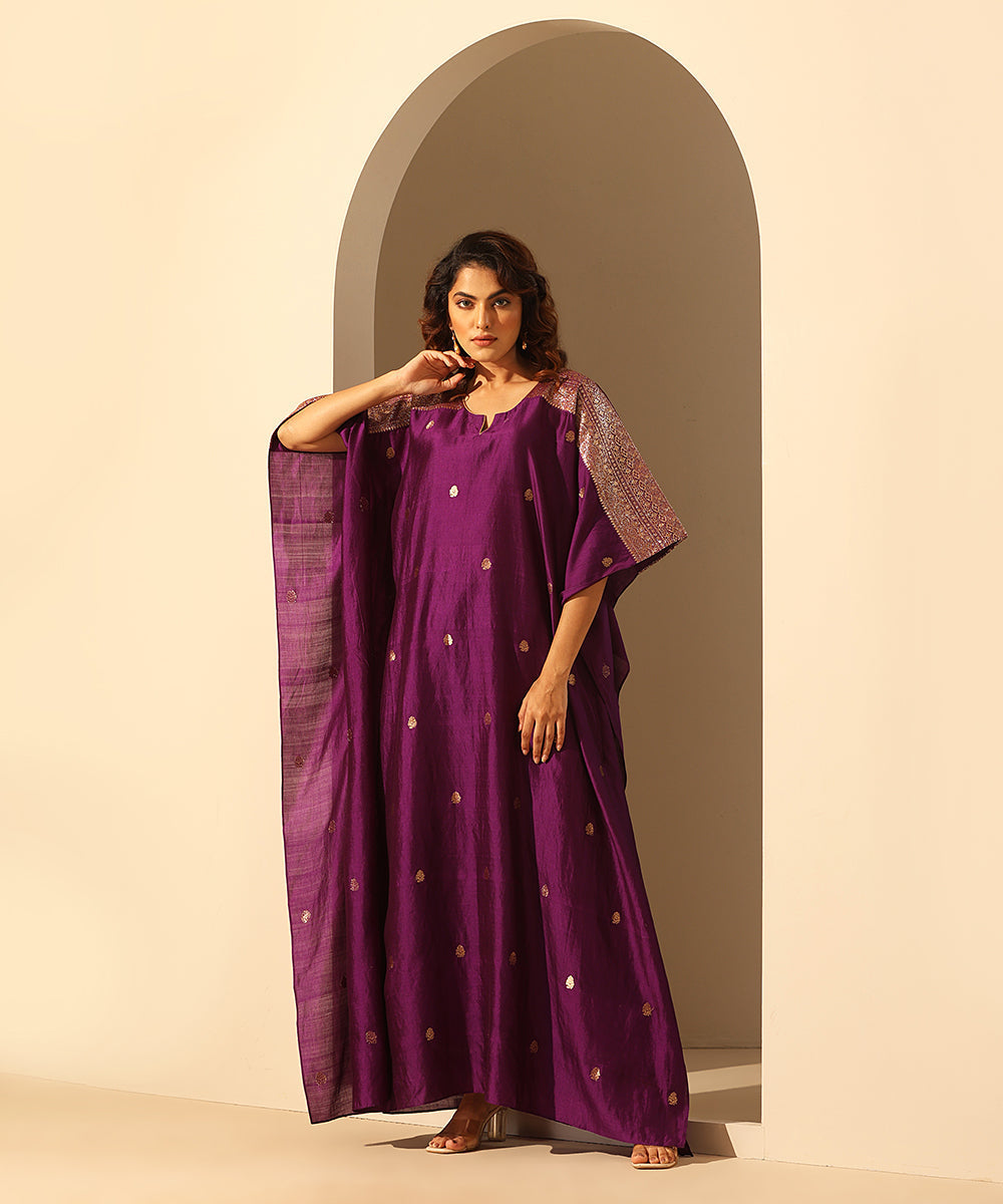 Handloom_Purple_Chiniya_Silk_Kaftan_With_Plain_Glaze_Cotton_Silk_Pants_WeaverStory_02