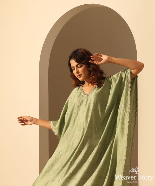 Light_Green_Handloom_Chiniya_Silk_Scallop_Kaftan_With_Plain_Glaze_Cotton_Silk_Pants_WeaverStory_01
