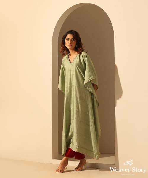 Light Green Handloom Chiniya Silk Scallop Kaftan With Glazed Cotton Pants