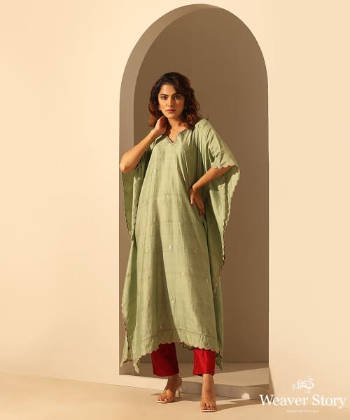 Light_Green_Handloom_Chiniya_Silk_Scallop_Kaftan_With_Plain_Glaze_Cotton_Silk_Pants_WeaverStory_04