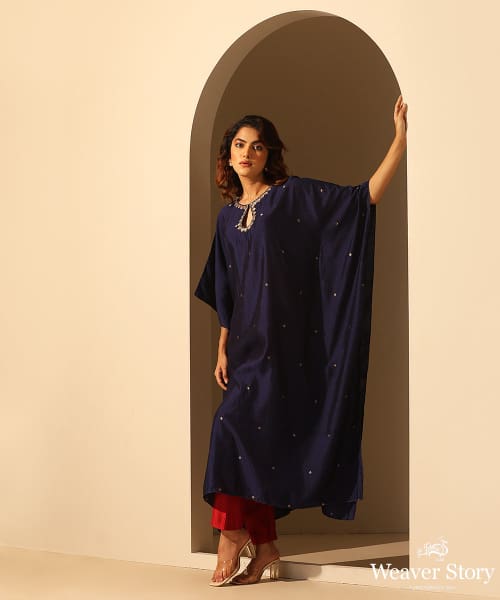 Navy_Blue_Handloom_Chiniya_Silk_Embroidered_Kaftan_With_Plain_Glaze_Cotton_Silk_Pants_WeaverStory_02