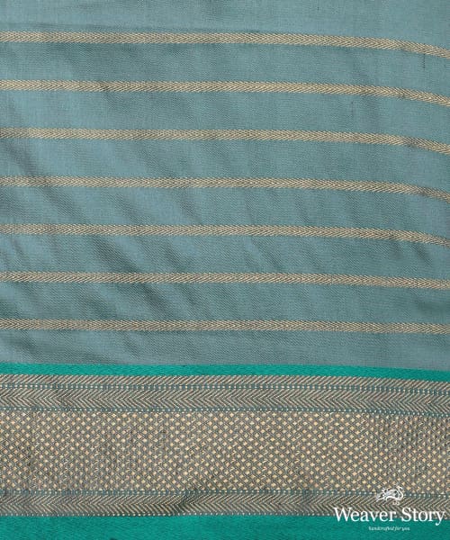 Pigeon_Blue_And_Green_Twill_Weave_Pure_Mulberry_Silk_Saree_With_Horizontal_Zari_Lines_WeaverStory_06