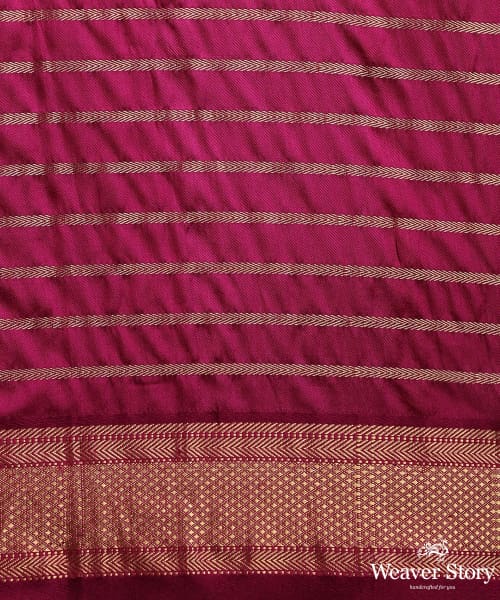 Dark_Majenta_Twill_Weave_Pure_Mulberry_Silk_Saree_With_Horizontal_Zari_Lines_WeaverStory_06