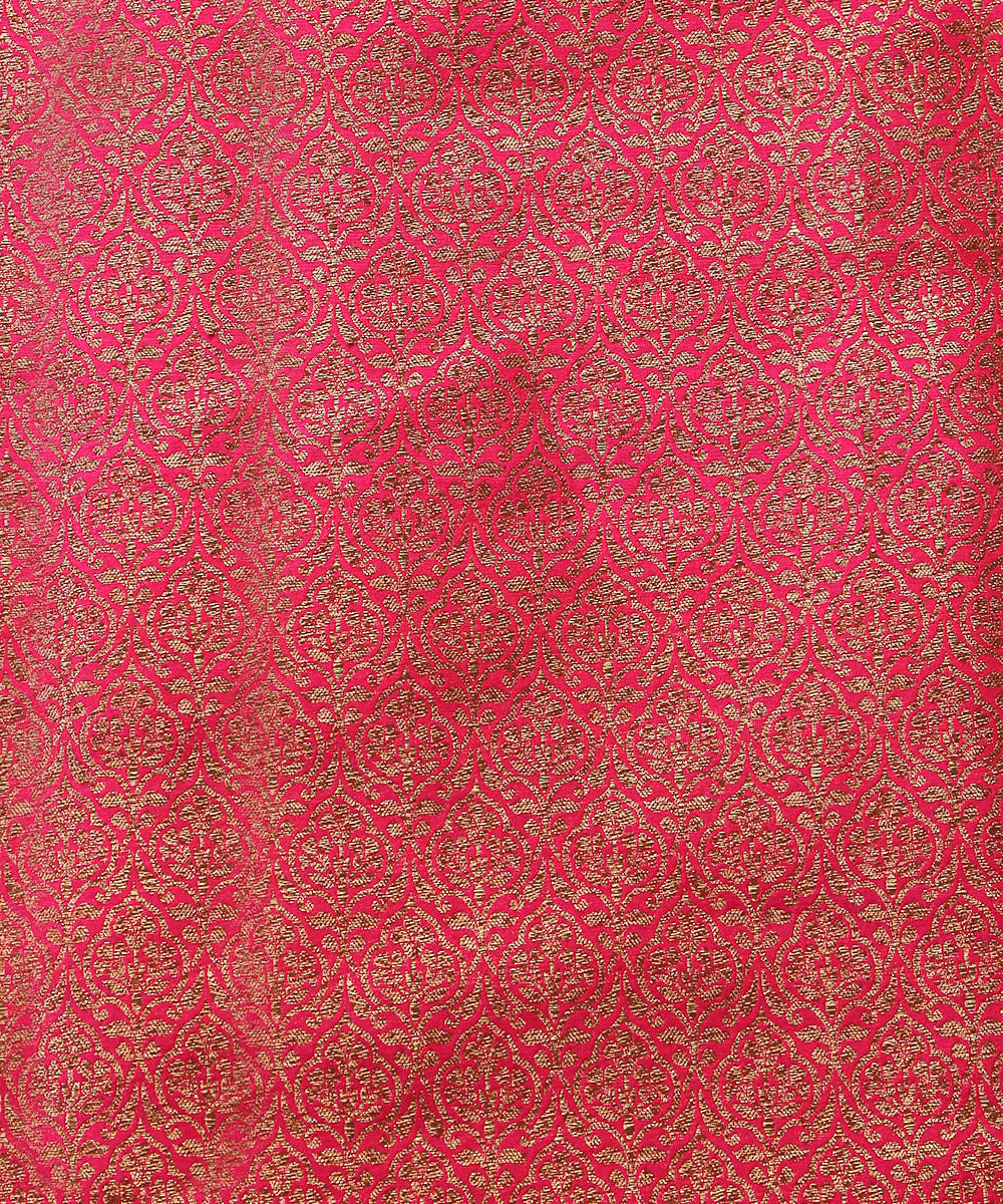 Handloom_Fuschia_Pure_Katan_Silk_Banarasi_Lehenga_With_Antique_Zari_WeaverStory_06