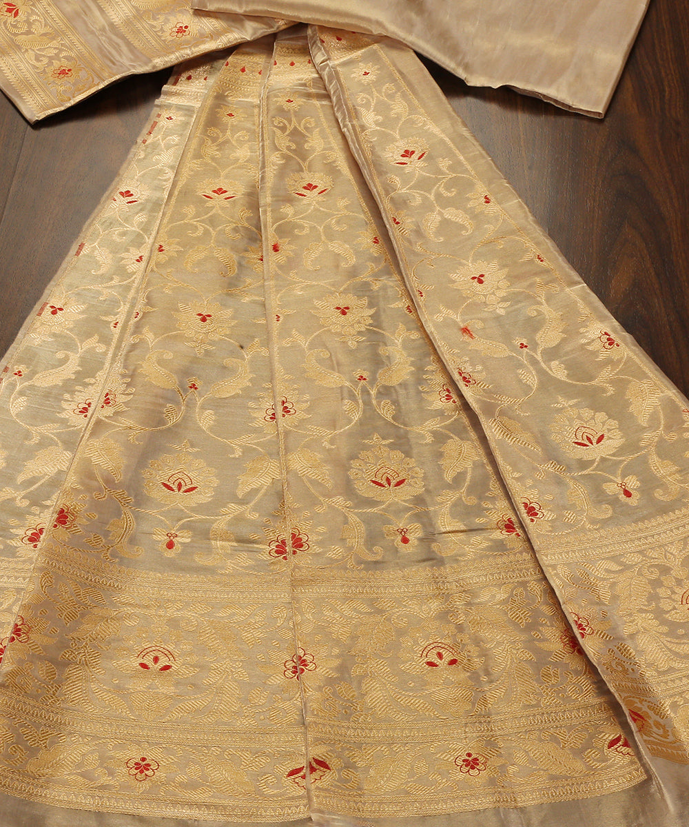 Handloom_Gold_Pure_Tissue_Silk_Banarasi_Lehenga_WeaverStory_02