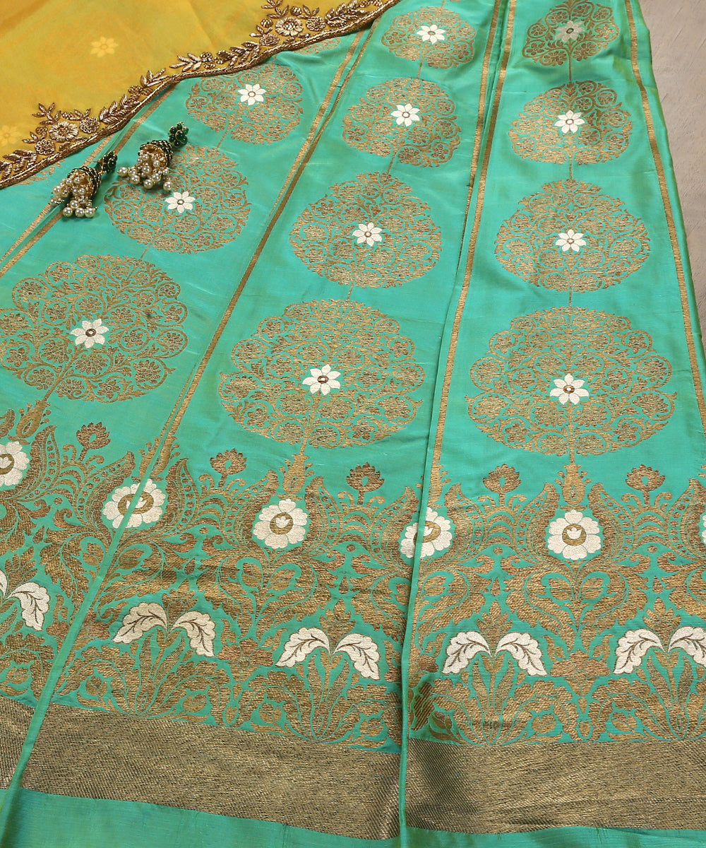Handloom_Powder_Blue_Pure_Katan_Silk_Banarasi_Lehenga_With_Meenakari_WeaverStory_01