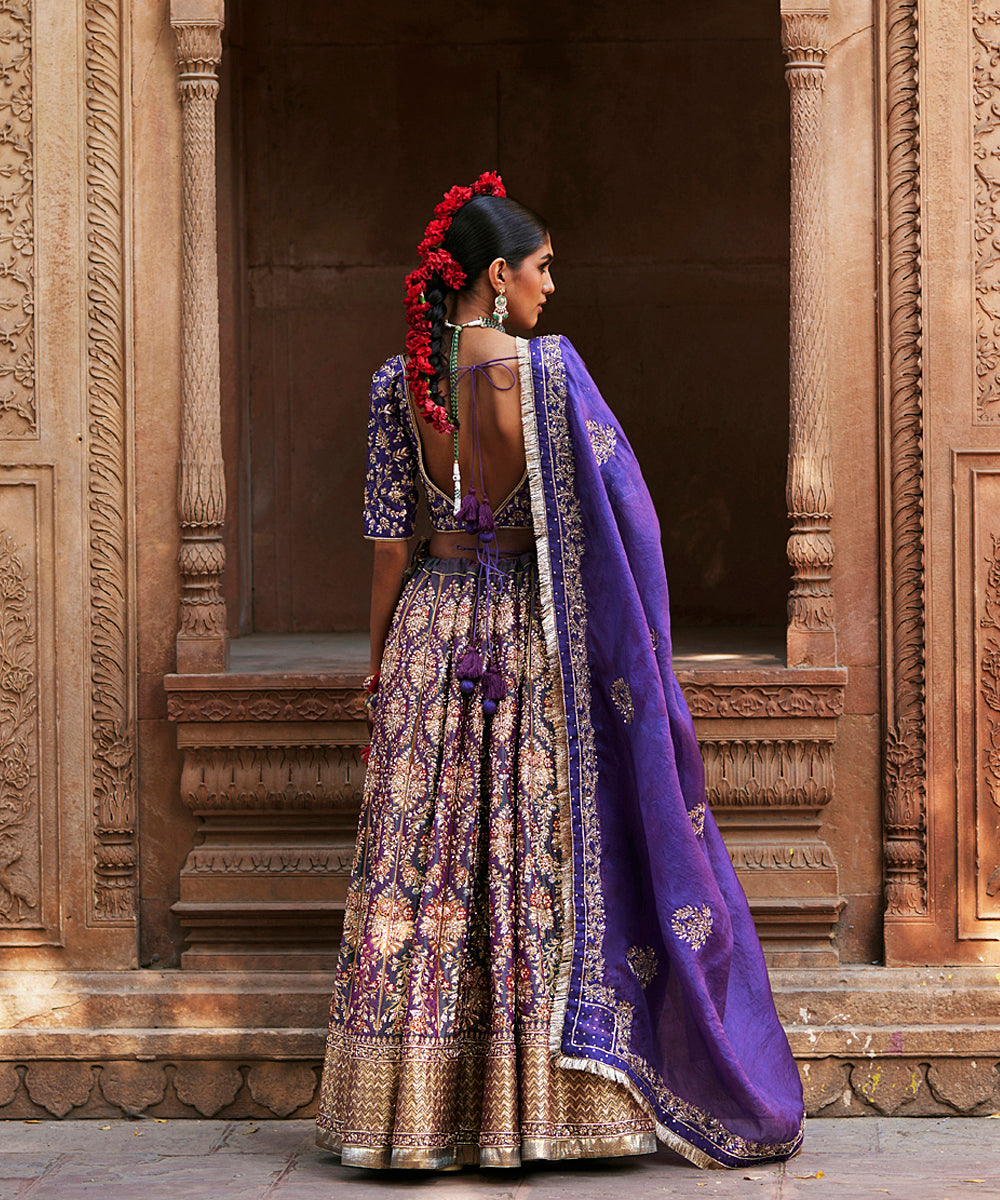 Blue_Dual_Shade_Hand_Embroidered_Zardozi_Banarasi_Lehenga_With_Blouse_And_Organza_Dupatta_WeaverStory_03