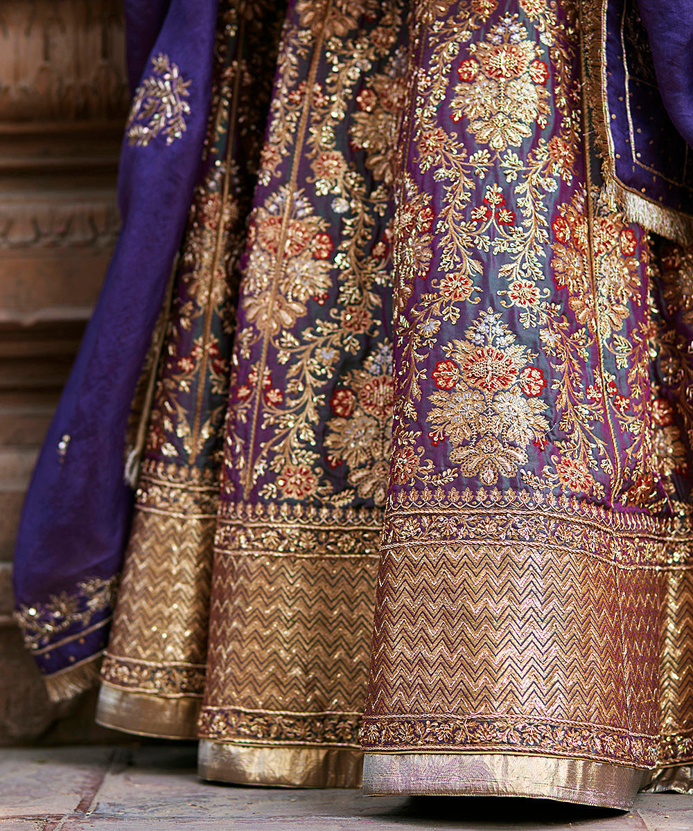Blue_Dual_Shade_Hand_Embroidered_Zardozi_Banarasi_Lehenga_With_Blouse_And_Organza_Dupatta_WeaverStory_05