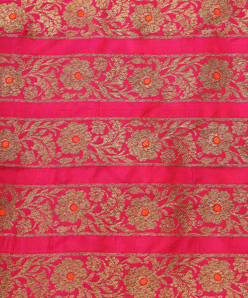 Handloom_Dark_Pink_Pure_Katan_Silk_Banarasi_Lehenga_With_Antique_Zari_And_Meenakari_WeaverStory_05