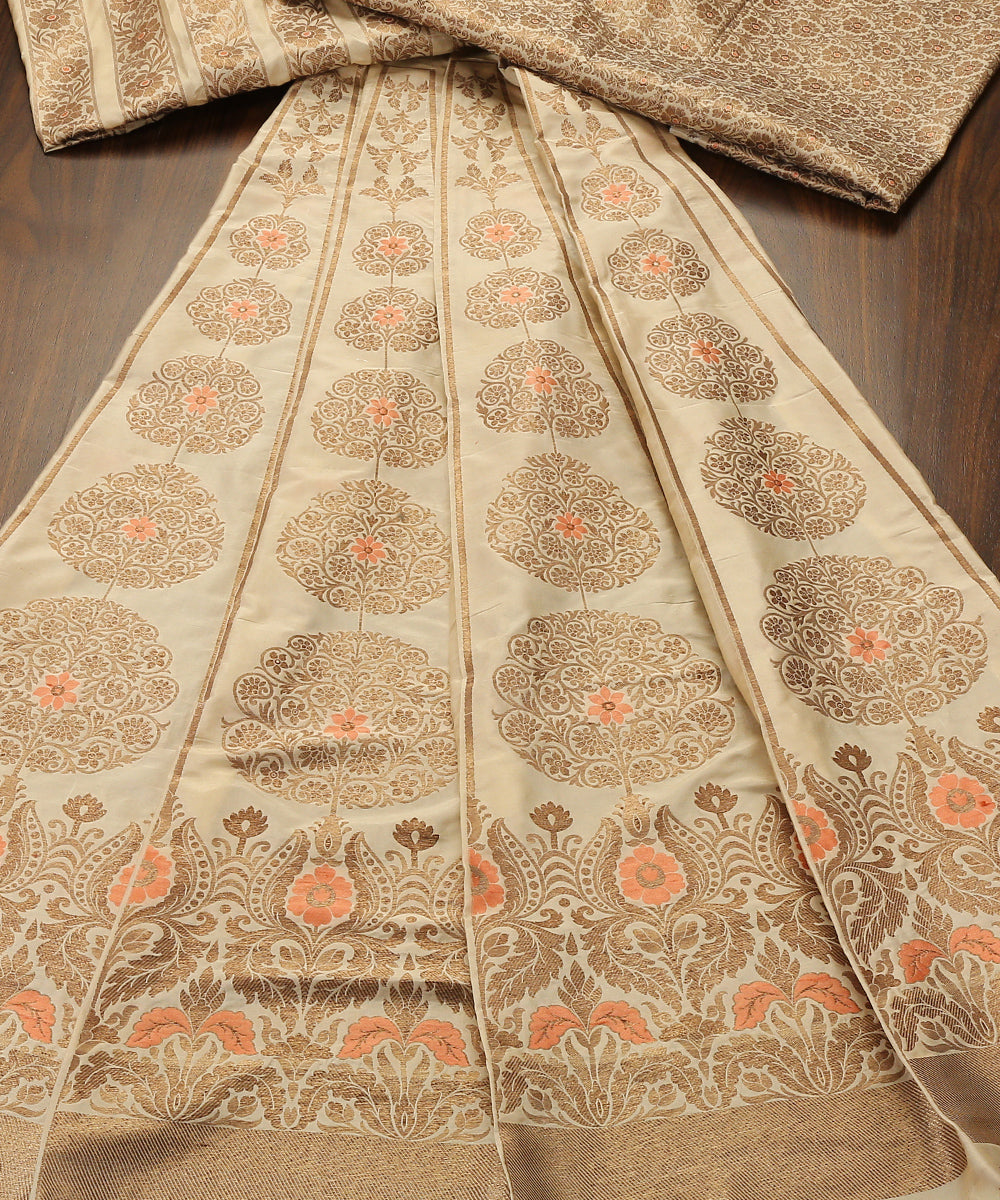 Offwhite_Handloom_Pure_Katan_Silk_Banarasi_Lehenga_With_Antique_Zari_And_Meenakari_WeaverStory_02