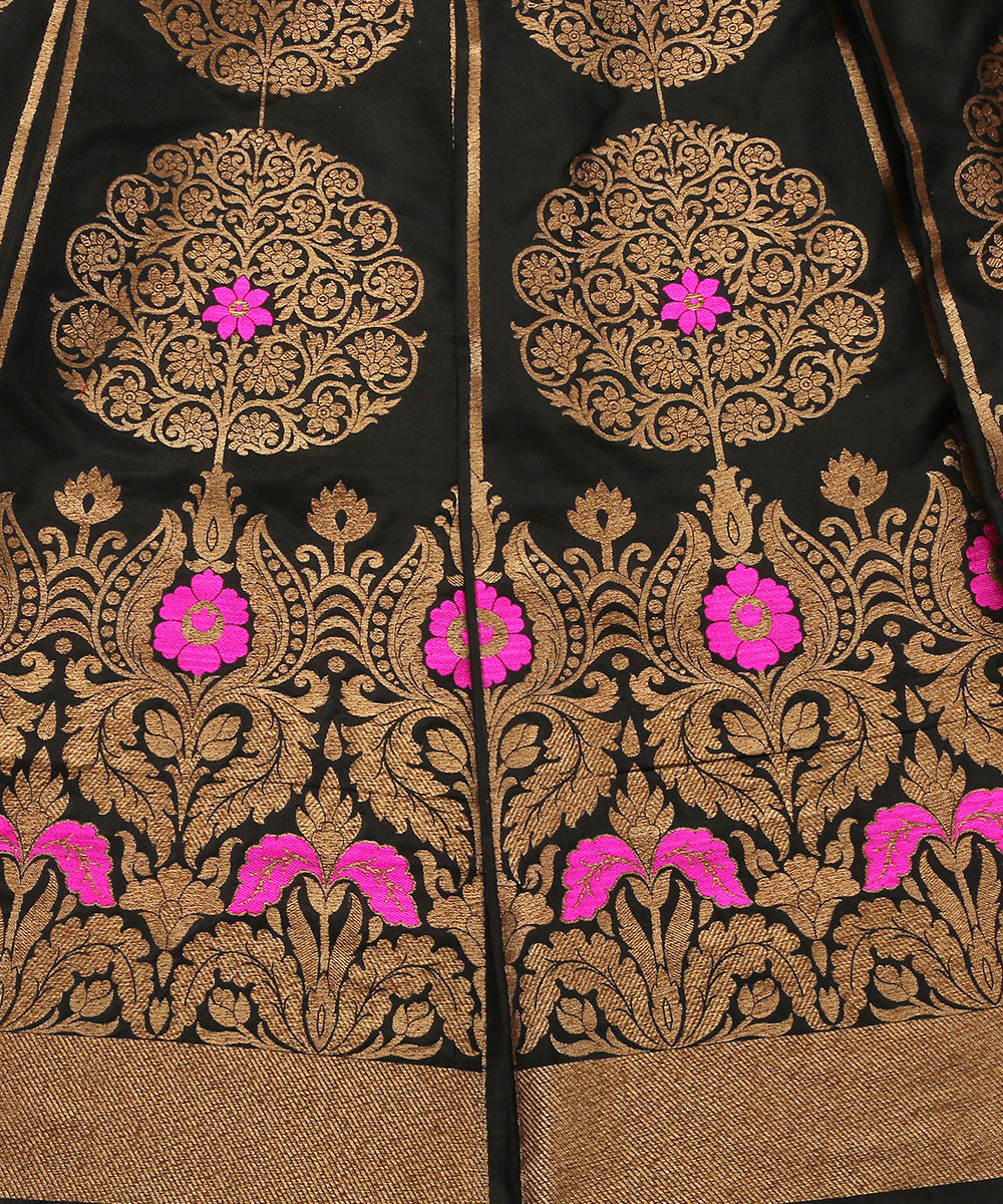 Black_Handloom_Pure_Katan_Silk_Banarasi_Lehenga_With_Antique_Zari_And_Meenakari_WeaverStory_04
