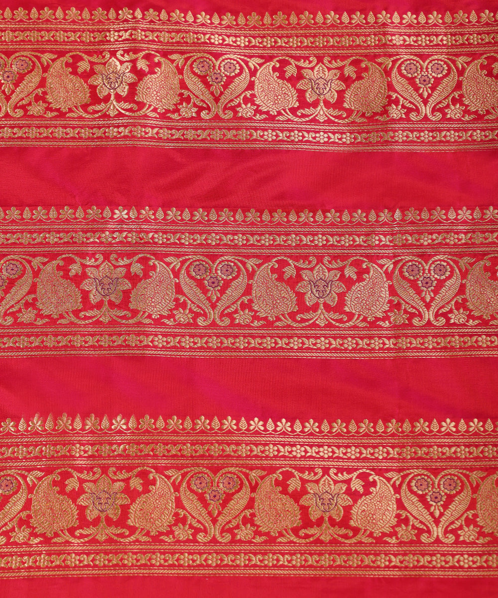 Handloom_Pink_Dual_Tone_Pure_Katan_Silk_Banarasi_Lehenga_With_Meenakari_WeaverStory_06