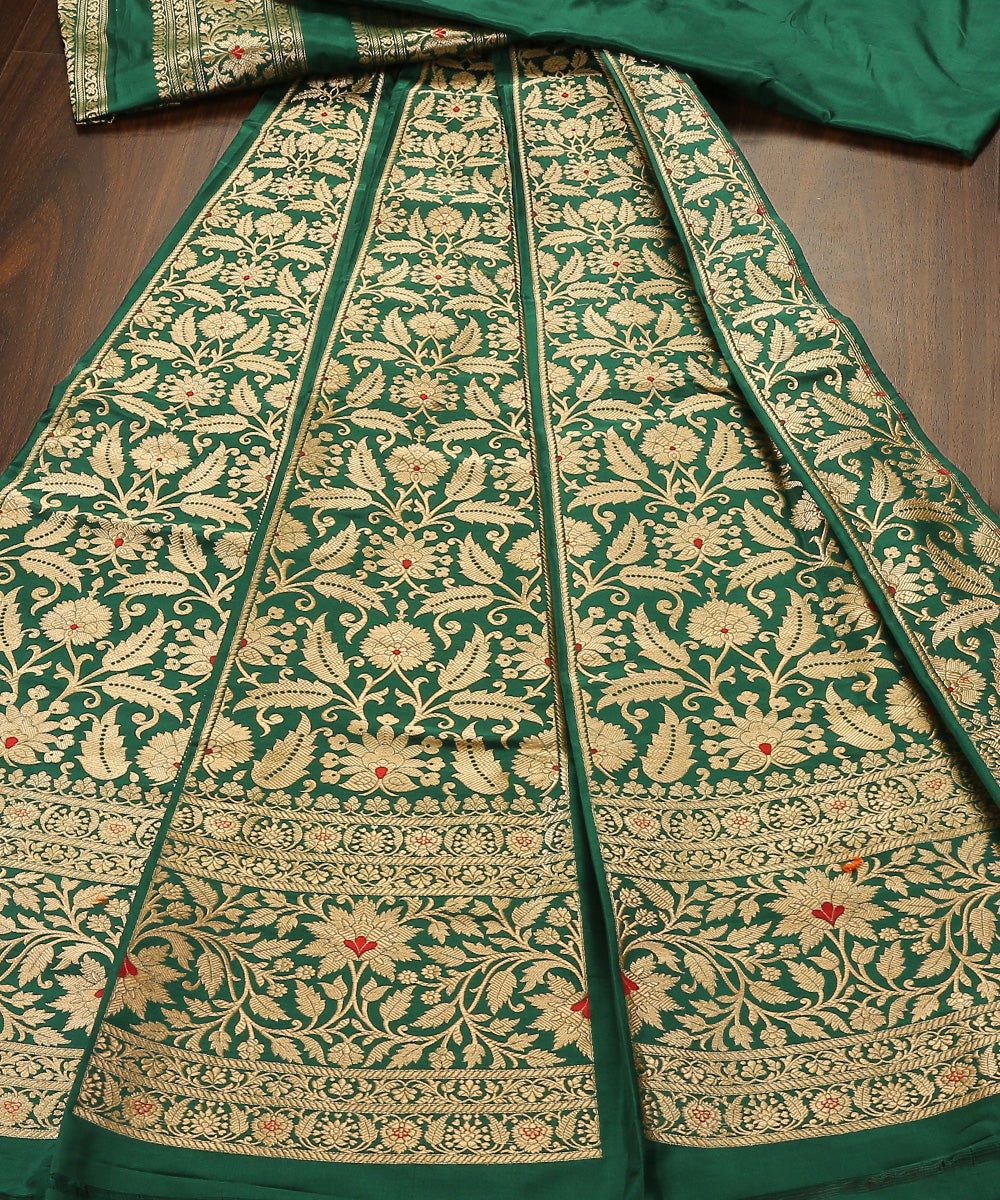 Handloom_Green_Pure_Katan_Silk_Brocade_Banarasi_Lehenga_WeaverStory_02