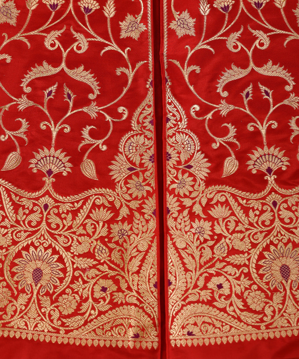 Red_Handloom_Pure_Katan_Silk_Banarasi_Lehenga_With_Cutwork_Weave_WeaverStory_03