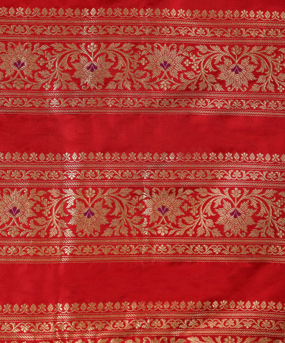 Red_Handloom_Pure_Katan_Silk_Brocade_Banarasi_Lehenga_With_Meenakari_WeaverStory_06