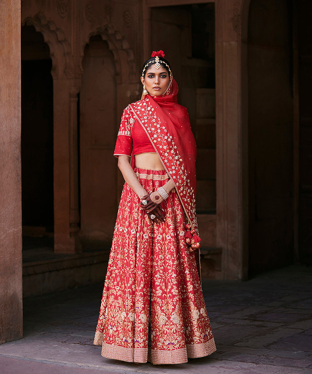 Red_Hand_Embroidered_Zardozi_Banarasi_Lehenga_With_Raw_Silk_Blouse_And_Dupatta_WeaverStory_02