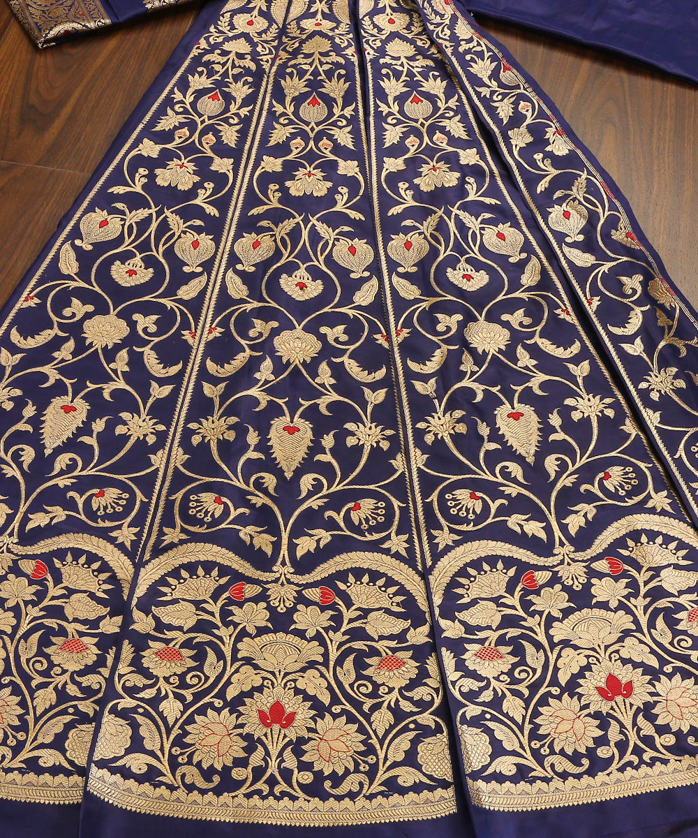 Handloom_Navy_Blue_Pure_Katan_Silk_Gul_Banarasi_Lehenga_With_Kadhwa_Meenakari_WeaverStory_03