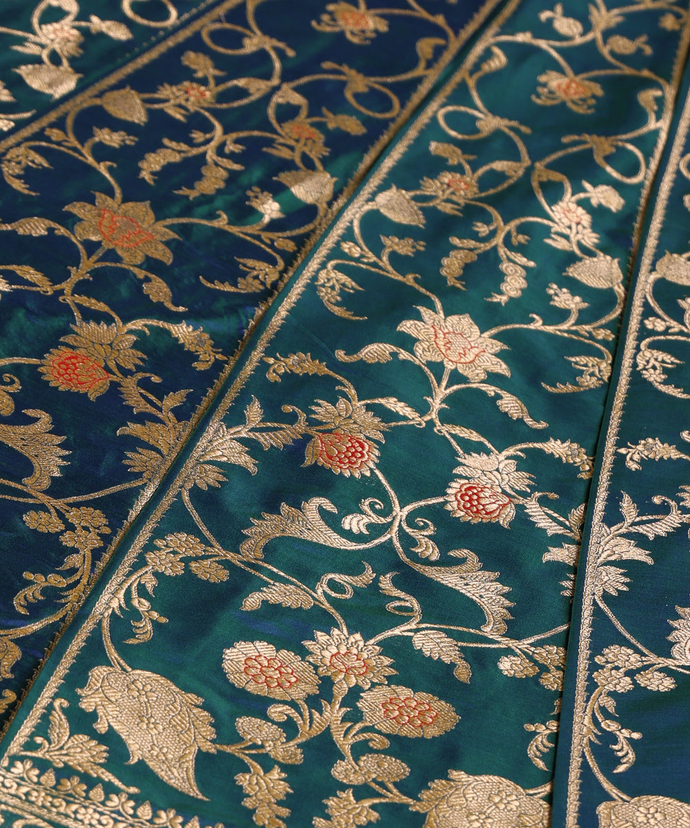 Handloom_Peacock_Green_Pure_Katan_Silk_Gul_Banarasi_Lehenga_With_Kadhwa_Meenakari_WeaverStory_03