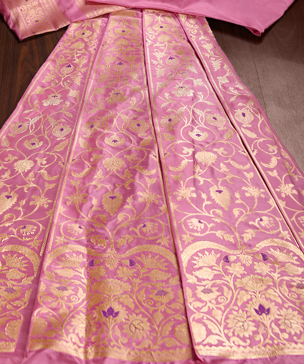 Handloom_Light_Pink_Pure_Katan_Silk_Banarasi_Lehenga_With_Meenakari_WeaverStory_02