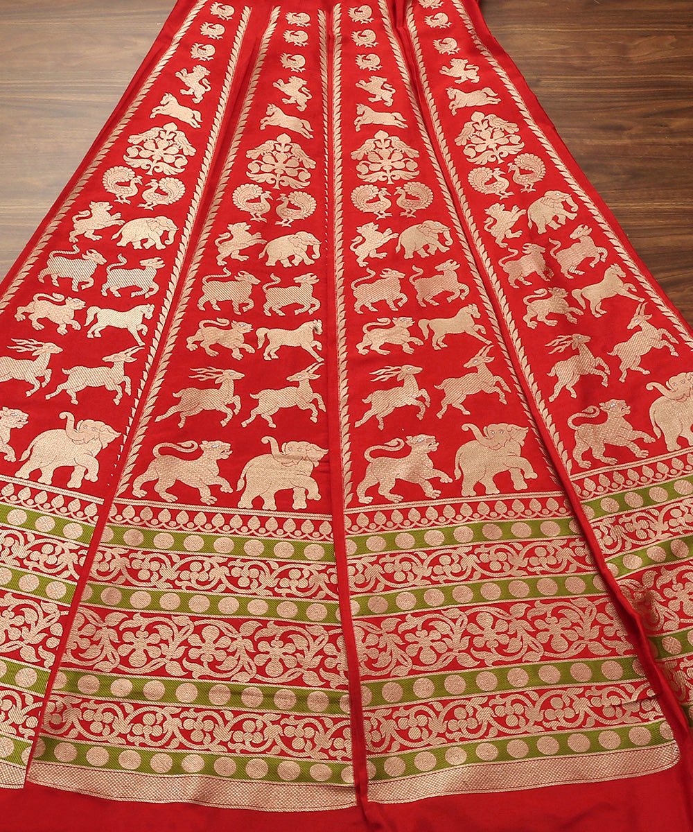 Red_Handloom_Shikargah_Banarasi_Lehenga_WeaverStory_02