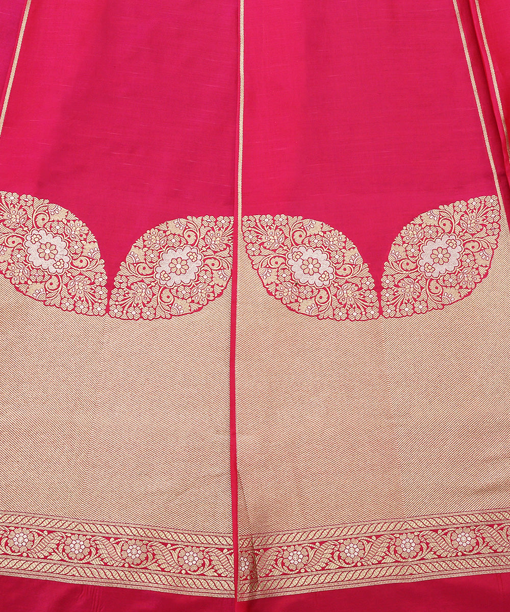 Rani_Pink_Handloom_Banarasi_Lehenga_With_Brocade_Zari_Blouse_And_Border_WeaverStory_05