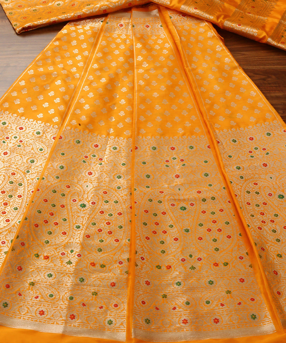 Handloom_Mustard_Yellow_Pure_Katan_Silk_Banarasi_Lehenga_with_Meenakari_Skirt_border_WeaverStory_02
