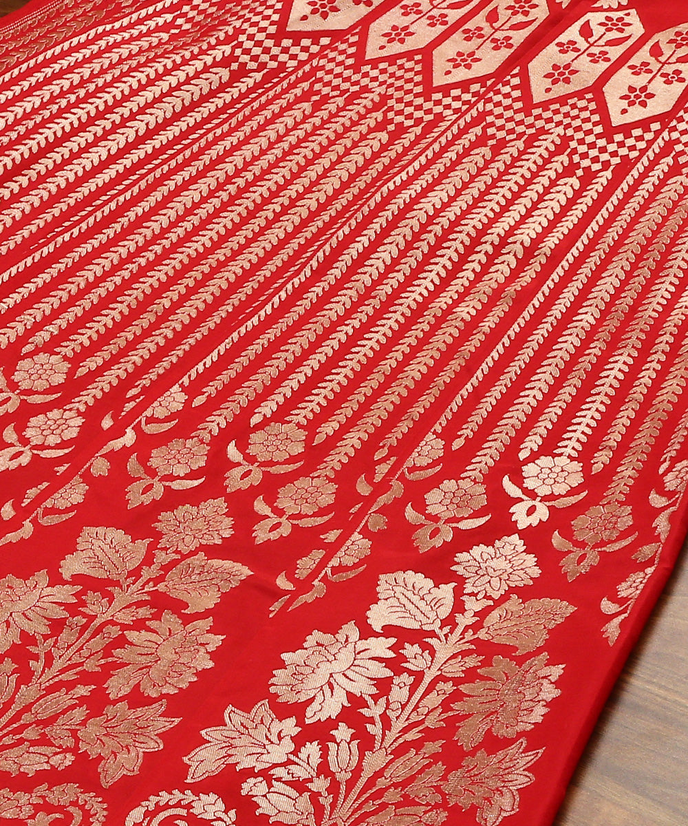 Red_Handloom_Pure_Katan_Silk_Banarasi_Lehenga_with_Antique_Zari_Cutwork_Weave_WeaverStory_04