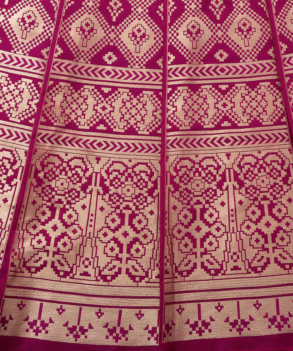 Handloom_Purple_Pure_Katan_Silk_Cutwork_Banarasi_Lehenga_with_Antique_Zari_WeaverStory_05