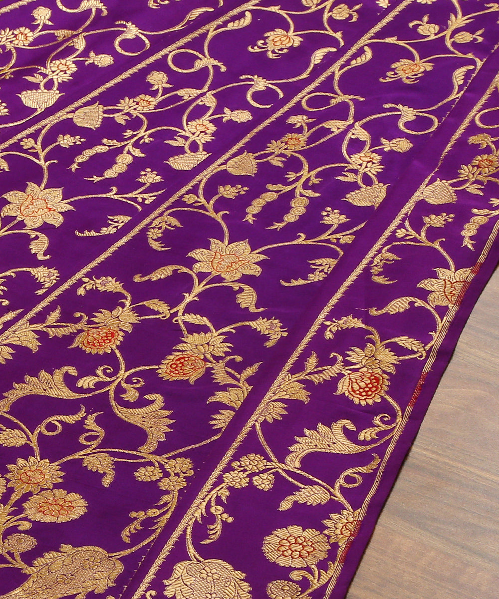 Purple_Handloom_18_Kali_Pure_Katan_Silk_Banarasi_Lehenga_With_Zari_Tanchoi_Blouse_WeaverStory_04