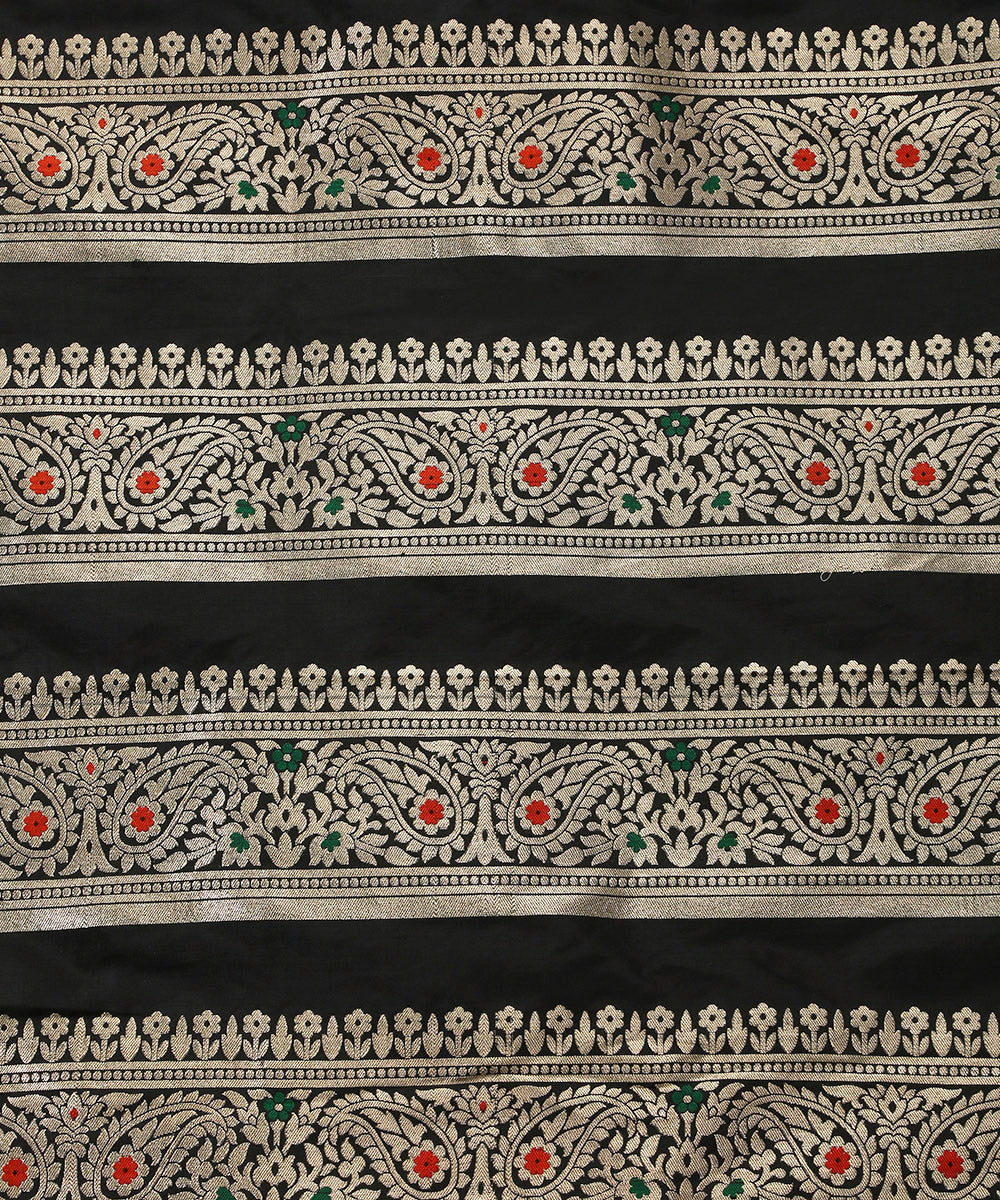 Handloom_Black_Pure_Katan_Silk_Banarasi_Lehenga_With_Meenakari_Paisley_Border_WeaverStory_06