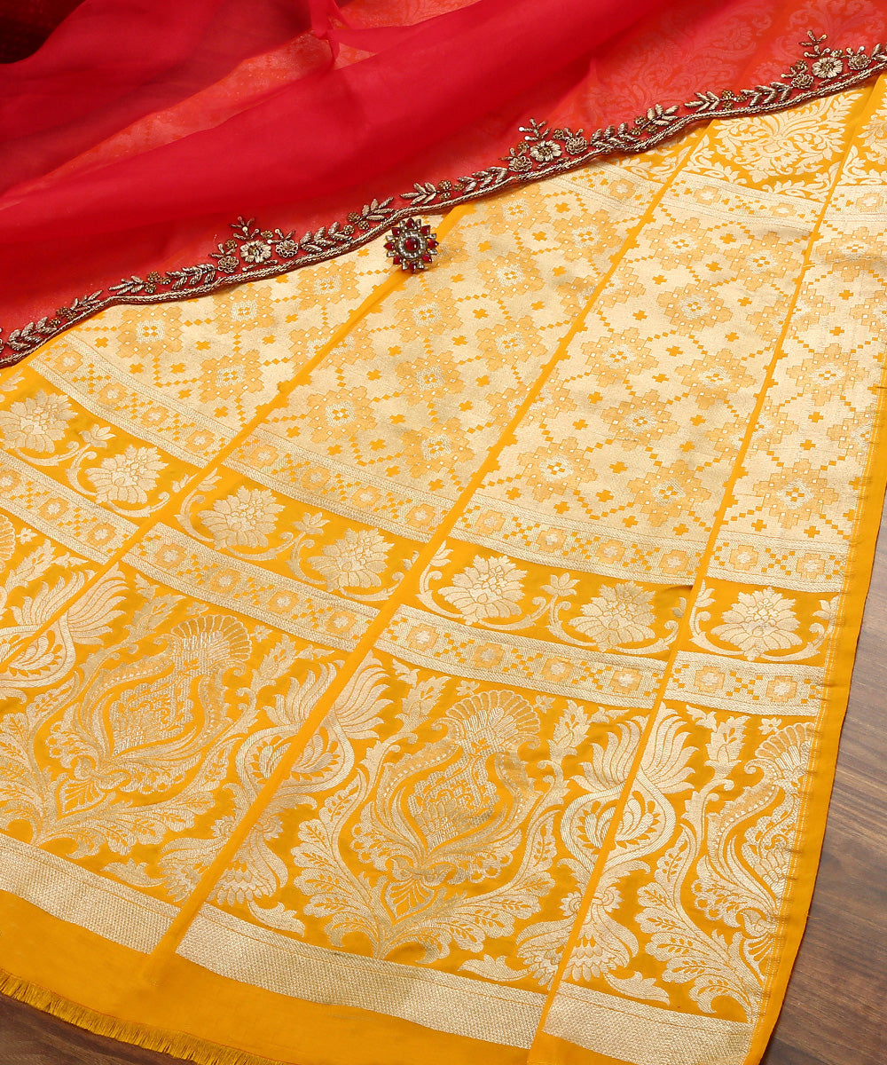 Handloom_Mustard_Yellow_Pure_Katan_Silk_Banarasi_Lehenga_WeaverStory_02