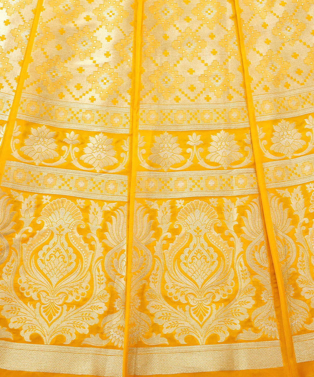 Handloom_Mustard_Yellow_Pure_Katan_Silk_Banarasi_Lehenga_WeaverStory_05