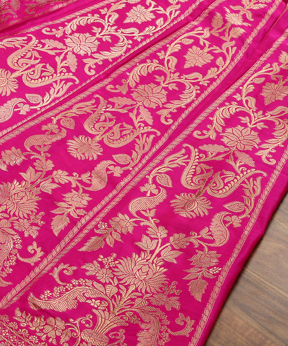 Handloom_Rani_Pink_Mehraab_Jaal_Pure_Katan_Silk_Banarasi_Lehenga_WeaverStory_04